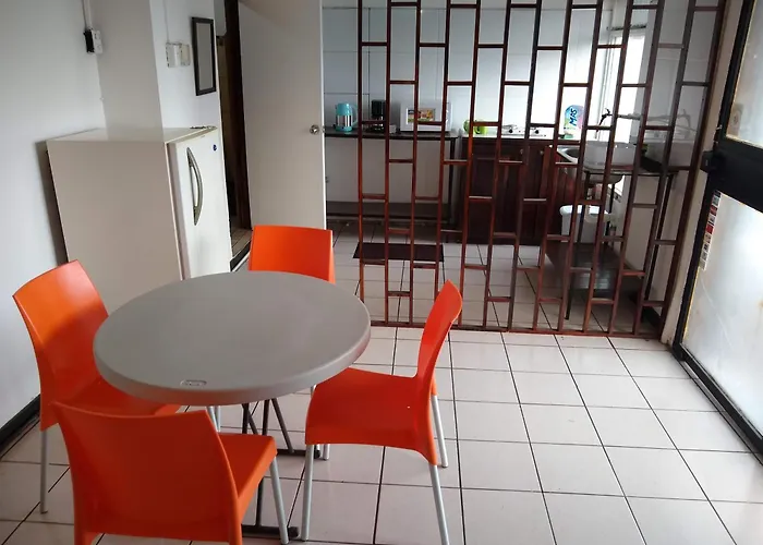 Privado Apartamento, Comodo Y Excelente Ubicacion.